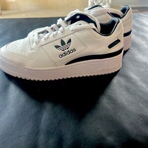 Women’s Adidas platform sneaker